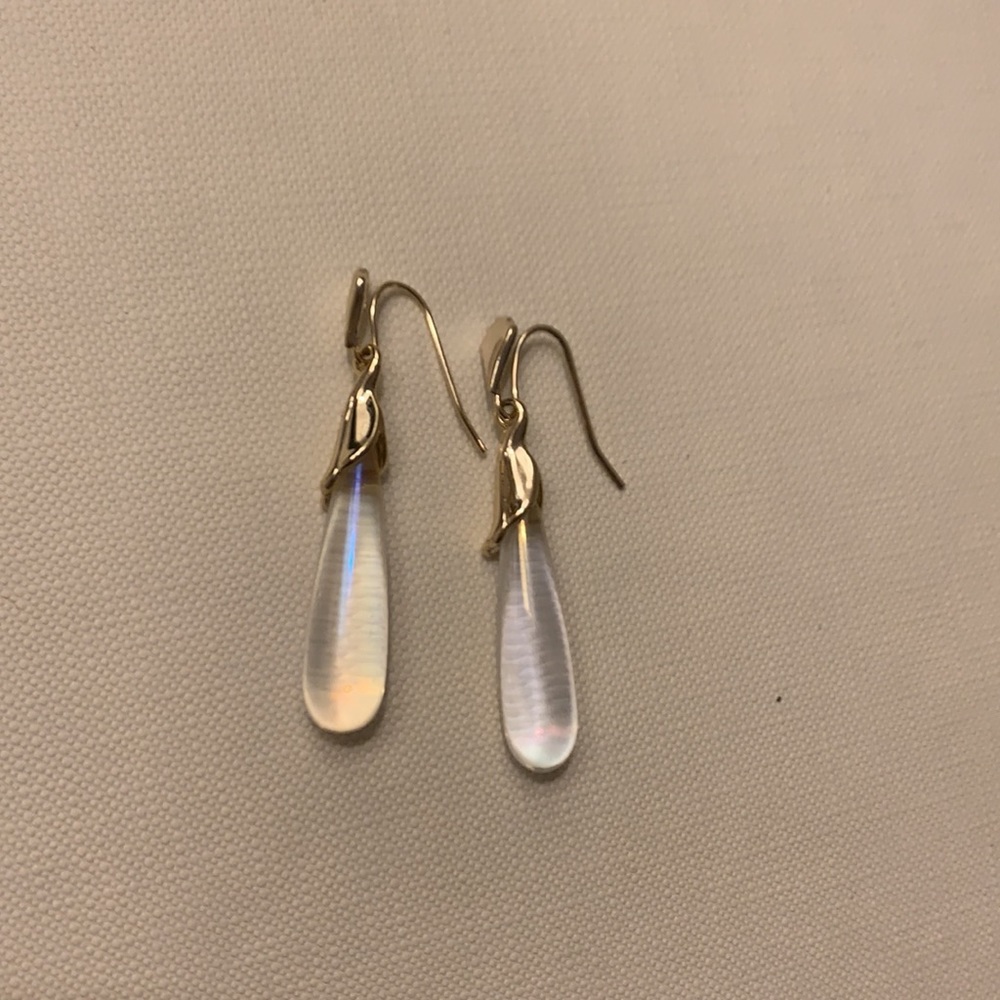 Clear and gold Kendra Scott earrings